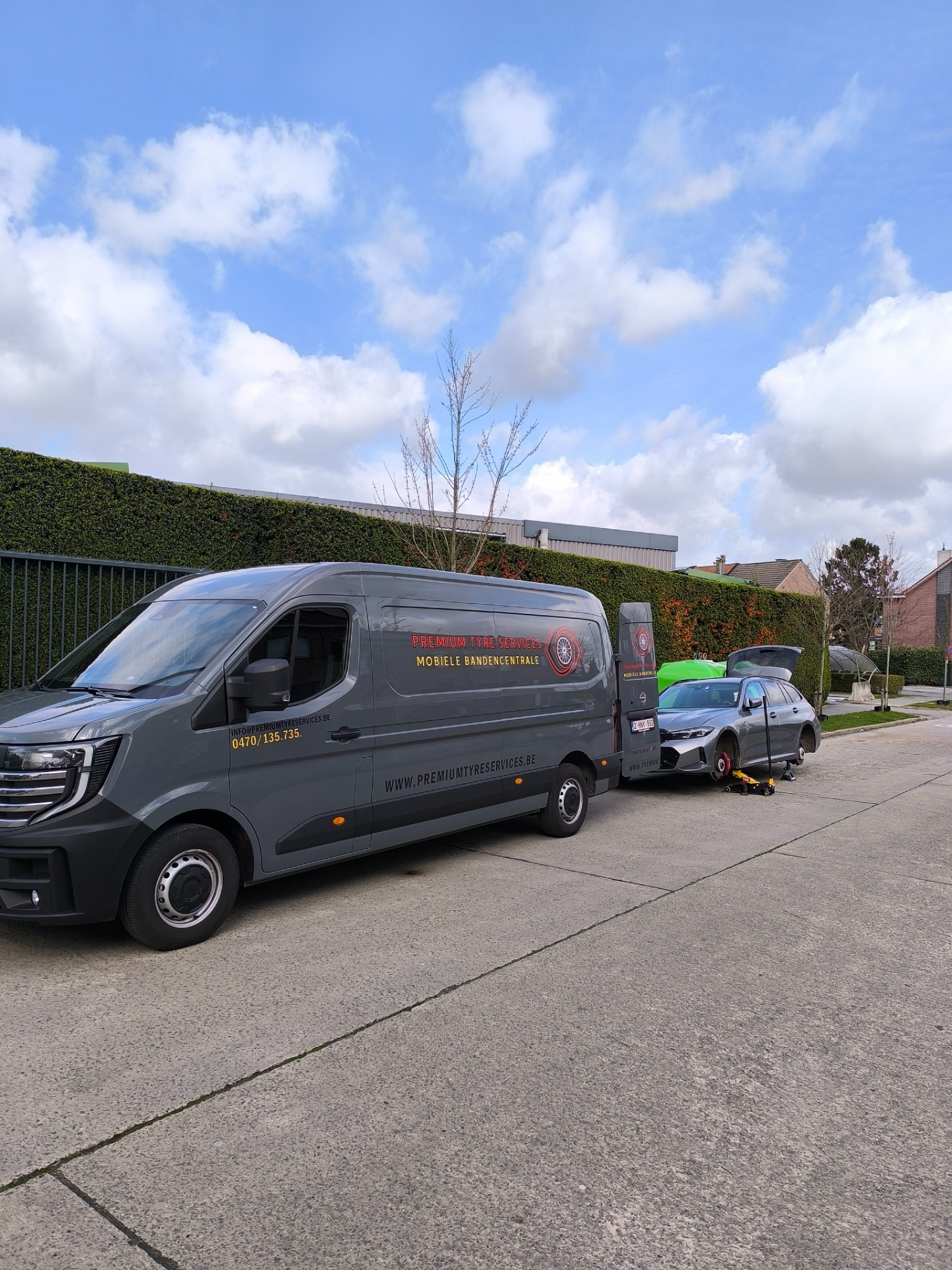 Bandenservice aan huis of op het werk